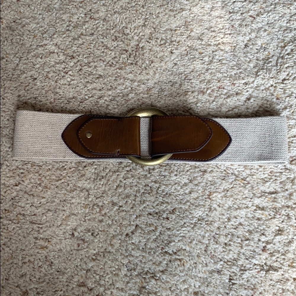 Belt - Picture 3 of 4